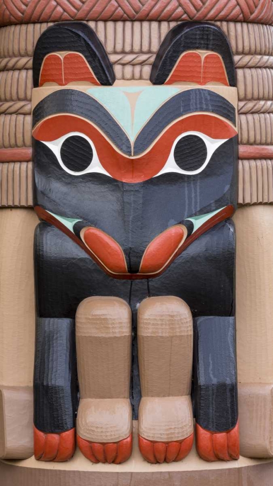 USA, Washington State, Jamestown Totem art PR